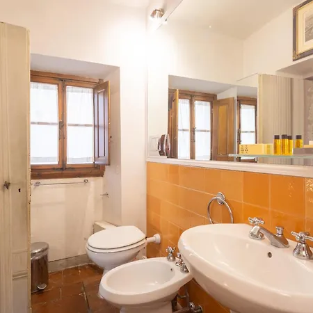 Apartment Ricasoli Frescoes *