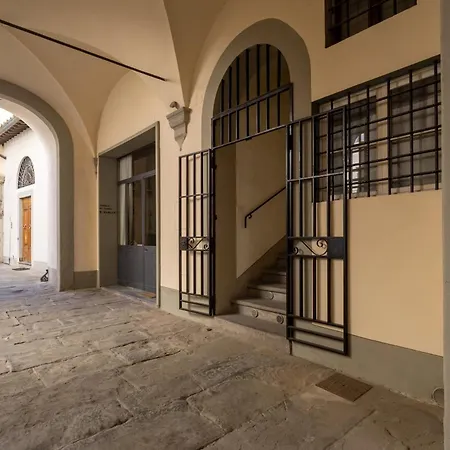 Apartment Ricasoli Frescoes Florence