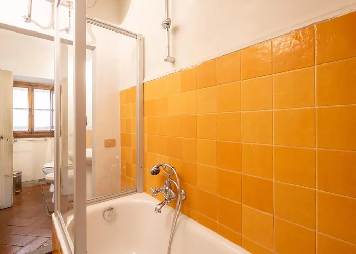Ricasoli Frescoes Appartement
