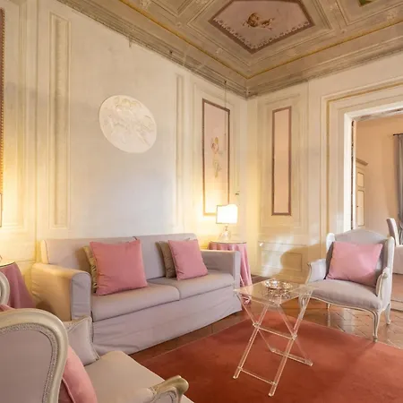 Ricasoli Frescoes Lägenhet *